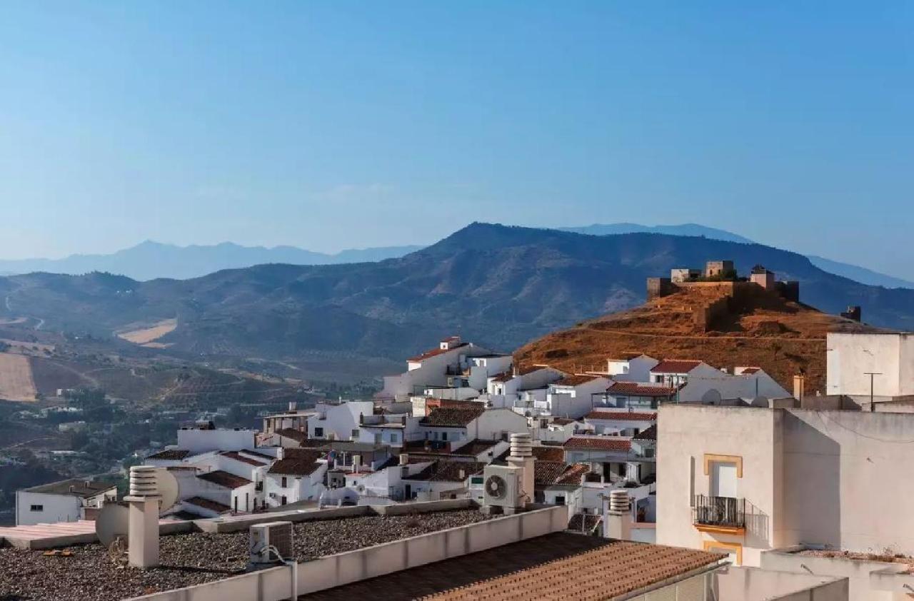 Ferienwohnung Atico Guadalhorce - Mirador Privado Con Barbacoa Y Solarium Alora Exterior foto