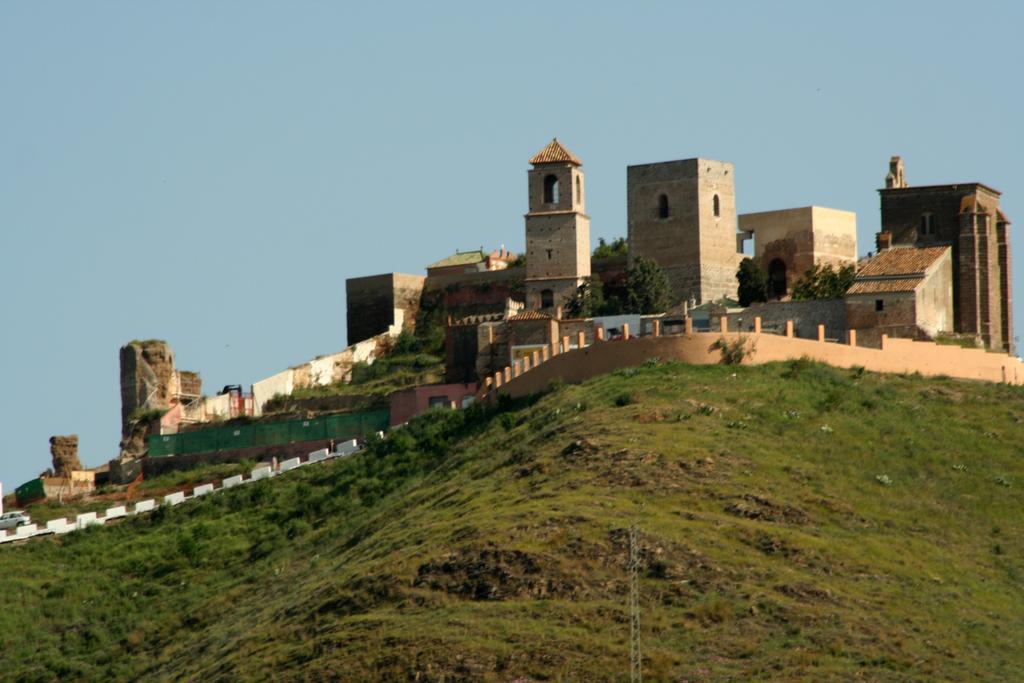 Ferienwohnung Atico Guadalhorce - Mirador Privado Con Barbacoa Y Solarium Alora Exterior foto